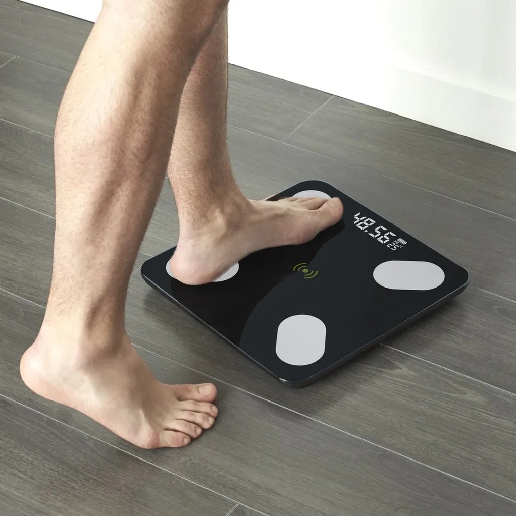 WAGA ŁAZIENKOWA ANALITYCZNA SLIM 180KG SMART+ 31w1 ANDROID iOS PRECYZYJNA Materiał platformy szkło
